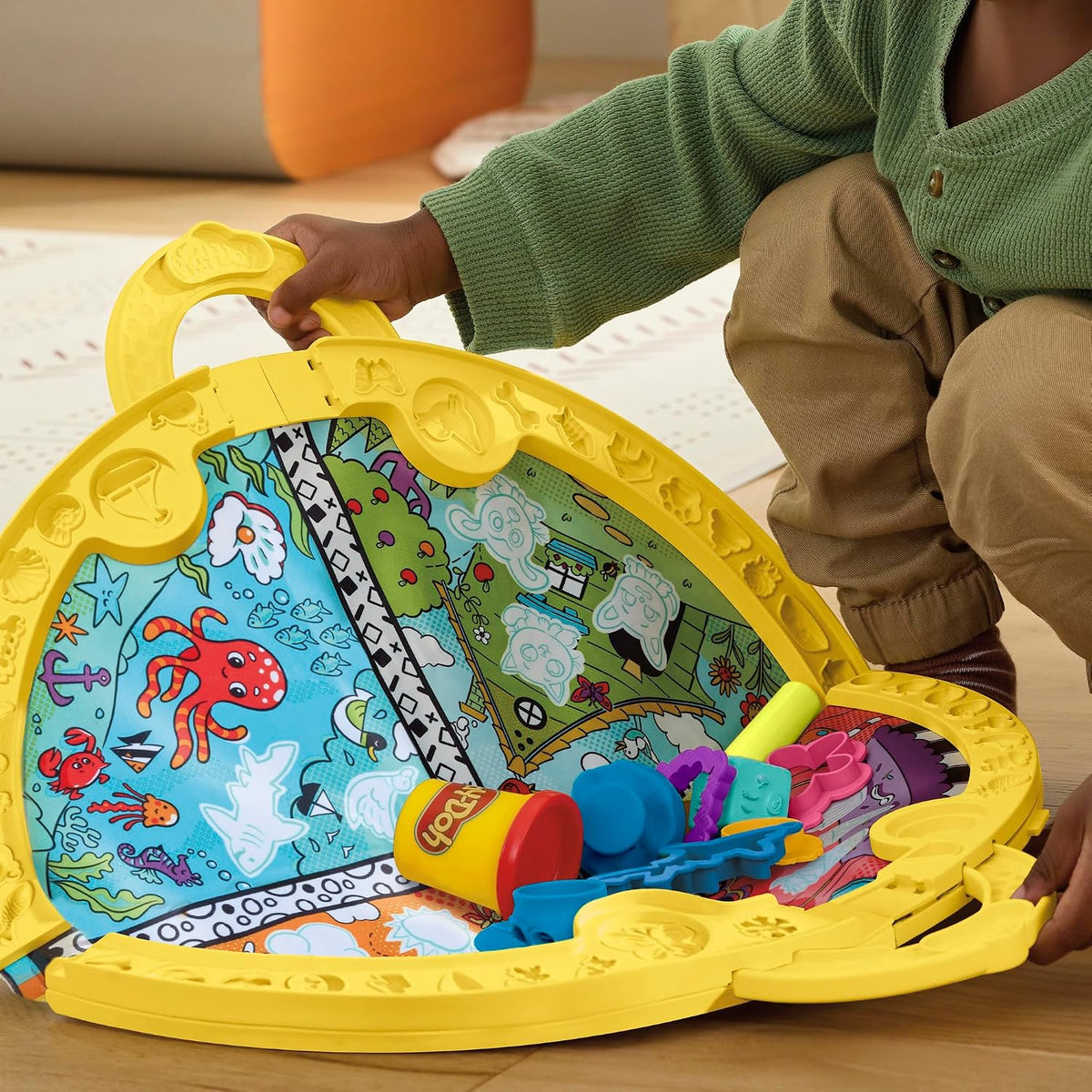 Fold & Go Creative Dough Playmat Set