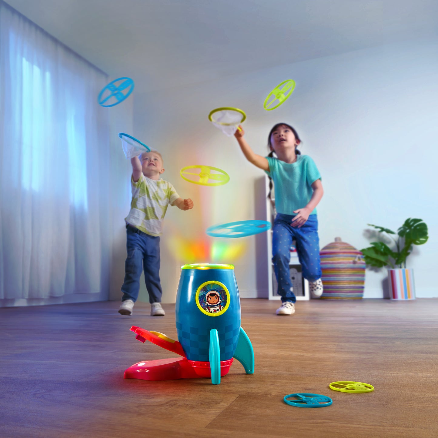 LED Flying Disc Rocket Launcher Toy Set